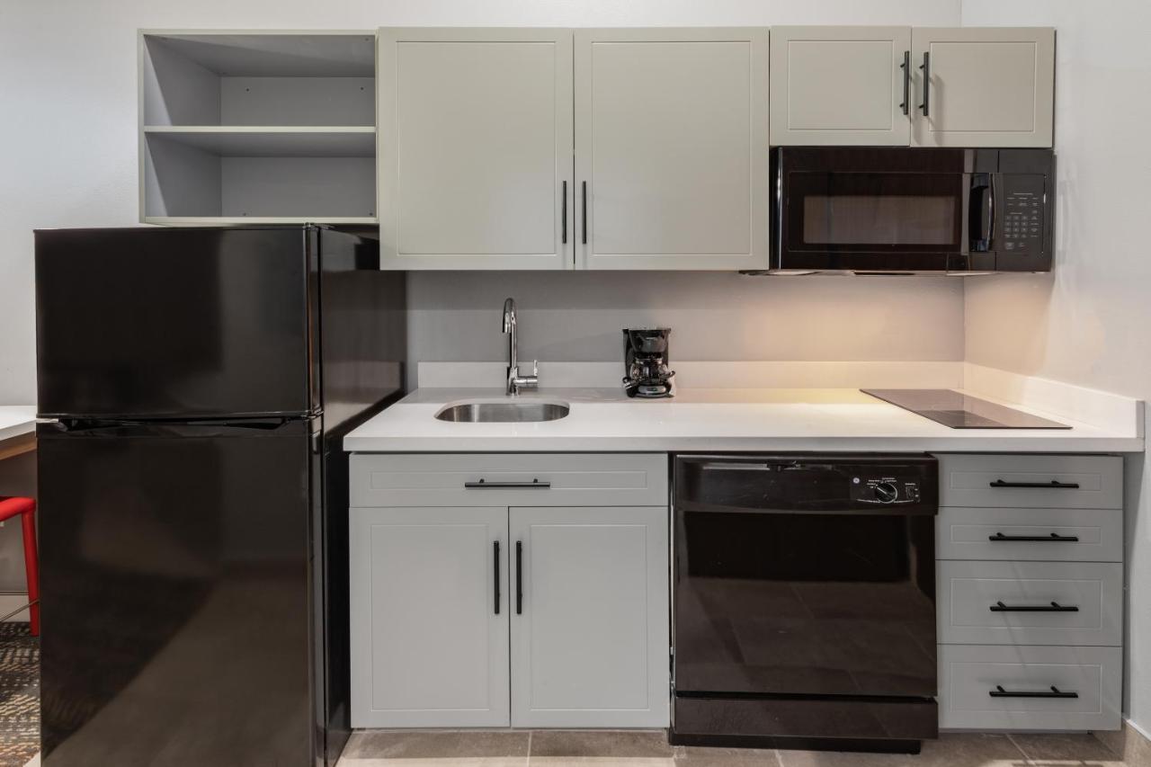 Hawthorn Extended Stay By Wyndham Oklahoma City Airport Buitenkant foto